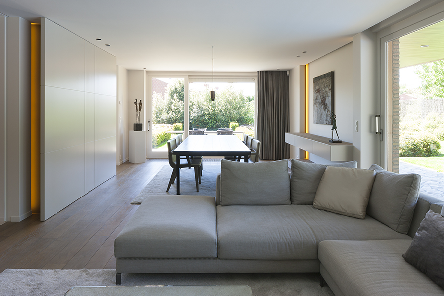Ixtra living