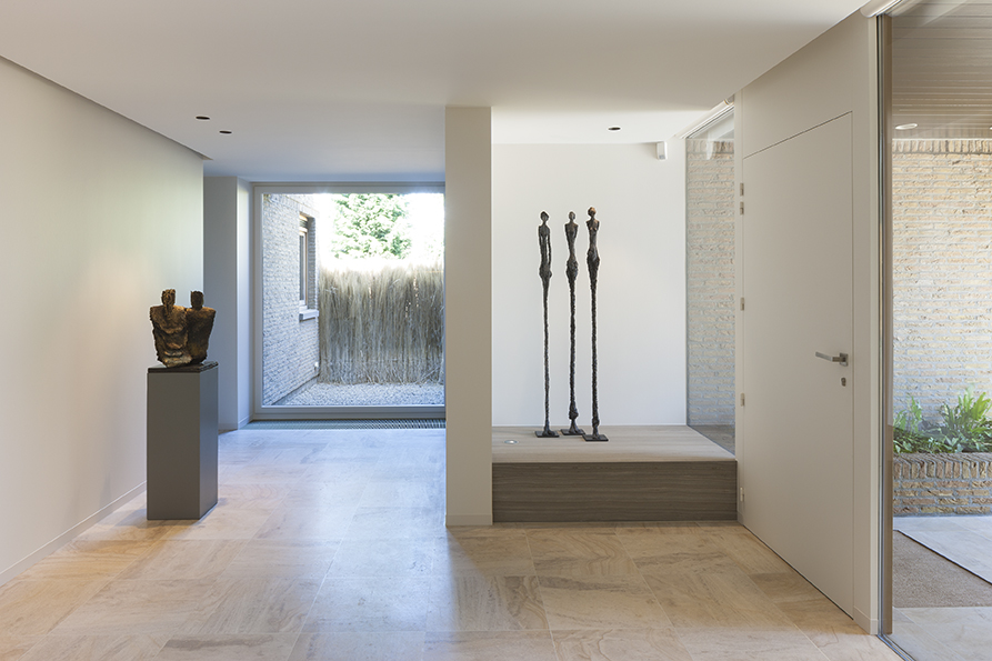 Ixtra living